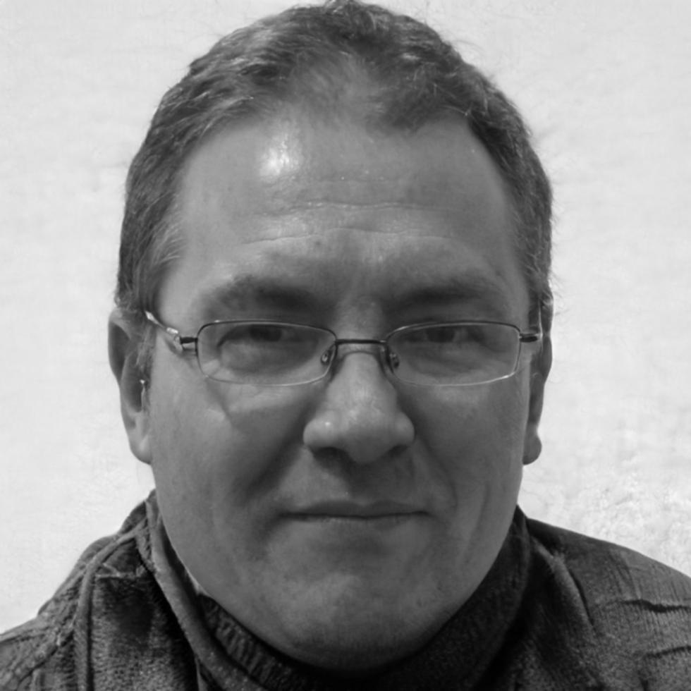 Prrobtex founder and financial education expert
